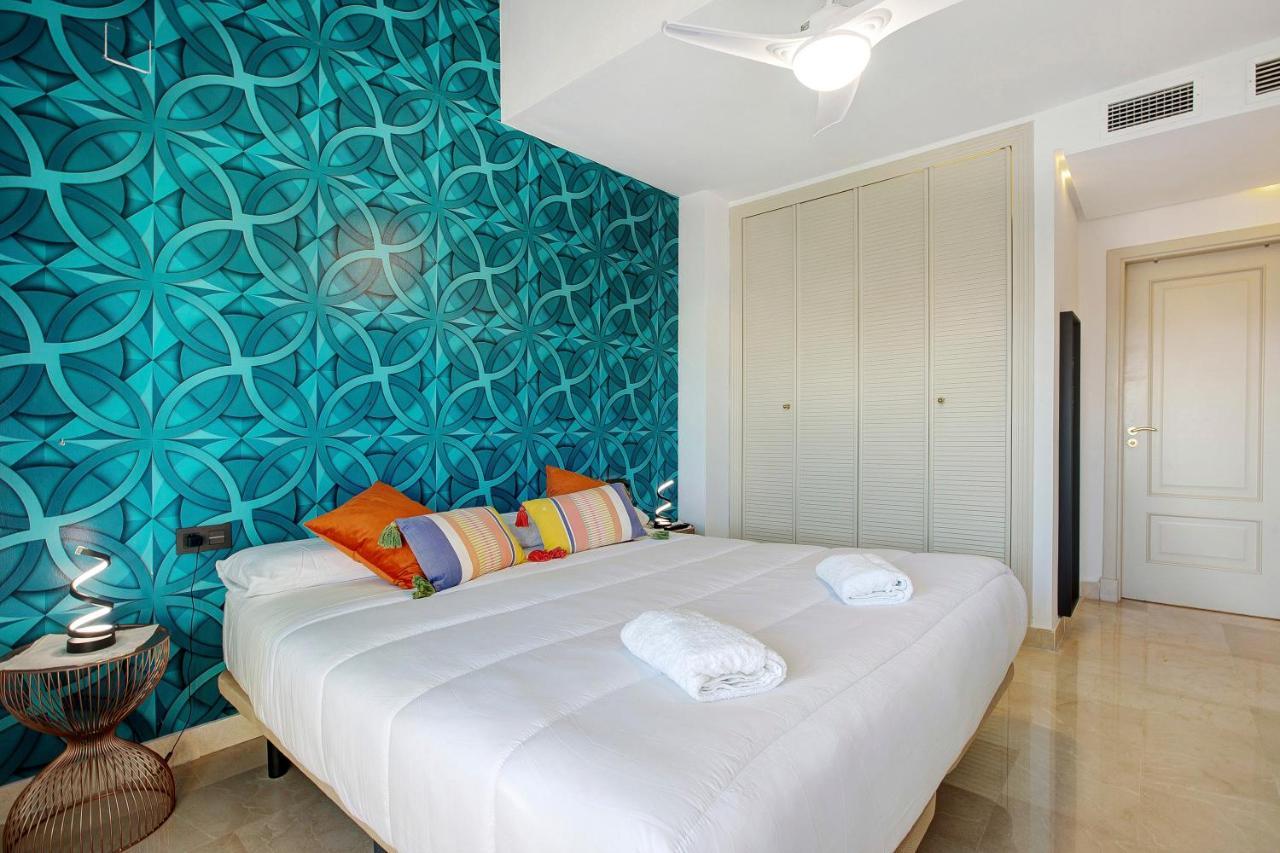 Luxury In Puerto Marina Apartamento Benalmádena Exterior foto